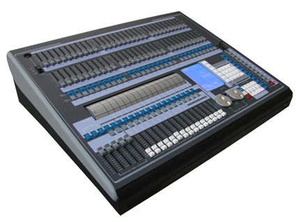 Stage Equipment Pearl 2010 DMX Console Disco Lighting Controller